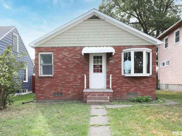 1806 42nd St, Rock Island, IL 61201