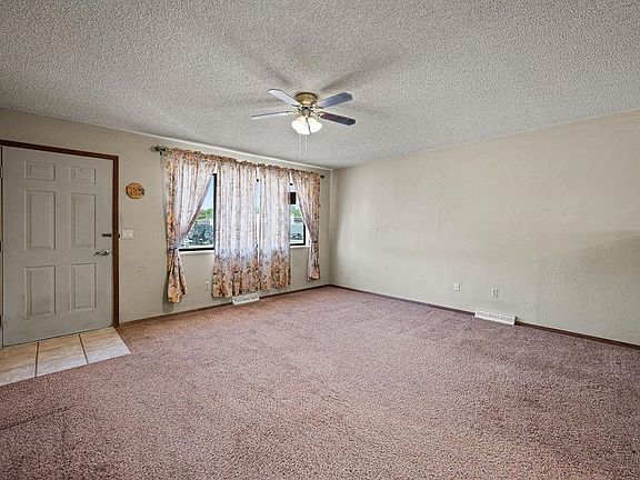 5th image of 2881 Caboose Ave