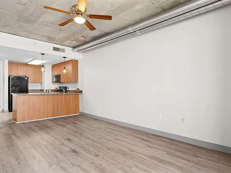 1080 Park Blvd #710 — Photo 4