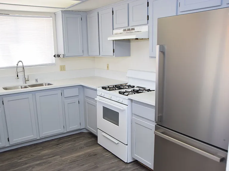 1360 Pacific Terrace Dr — Photo 10