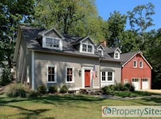 189 W Oak St, Basking Ridge, NJ 07920