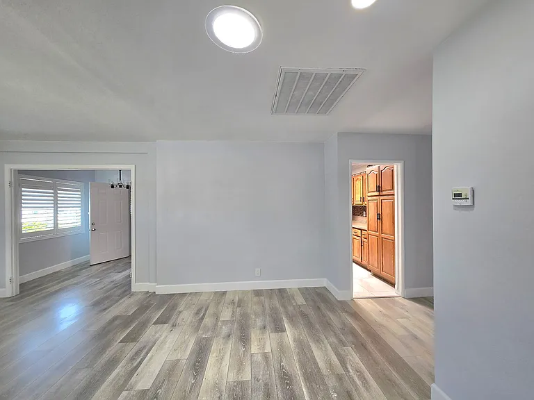 13321 Arizona St — Photo 6