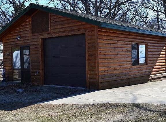 4th image of 307 Isle Harbor Dr