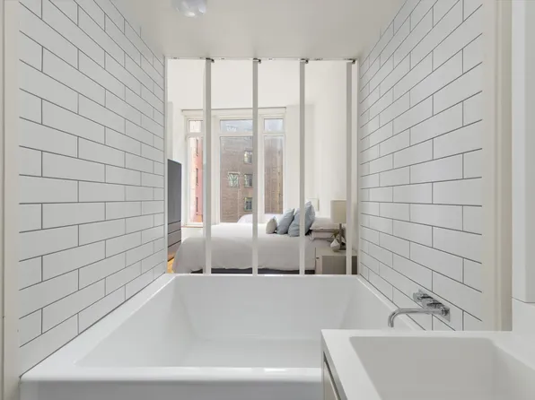 15 William Street 7B image 7 of 8