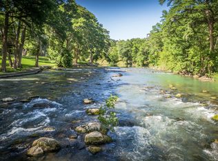 1033 Gruene Rd, New Braunfels, TX 78130