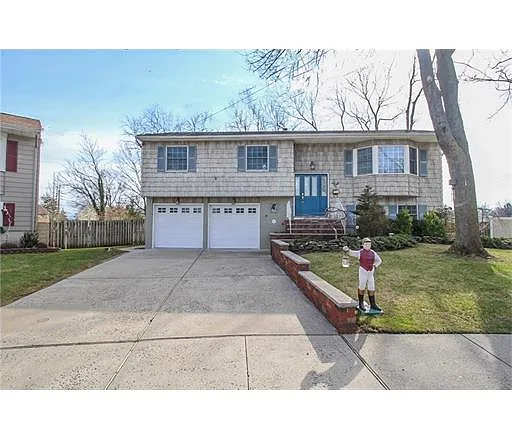 16 Jay Ct photo 1