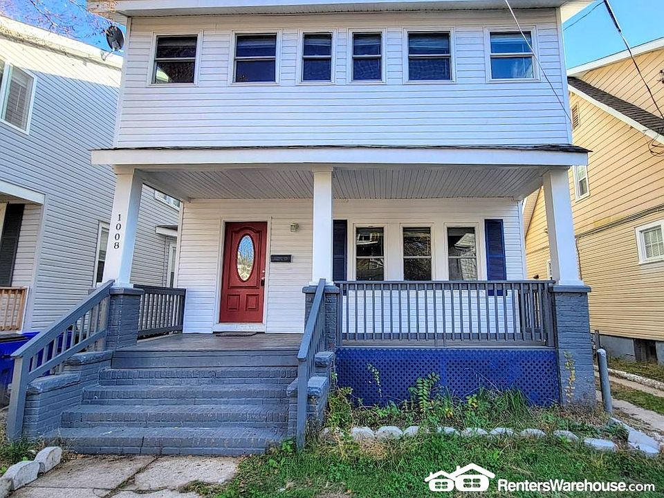 1st image of 1008 Fauquier St
