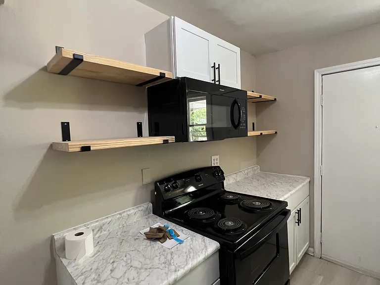 57 N Waverly St. - Fully Updated! — Photo 8
