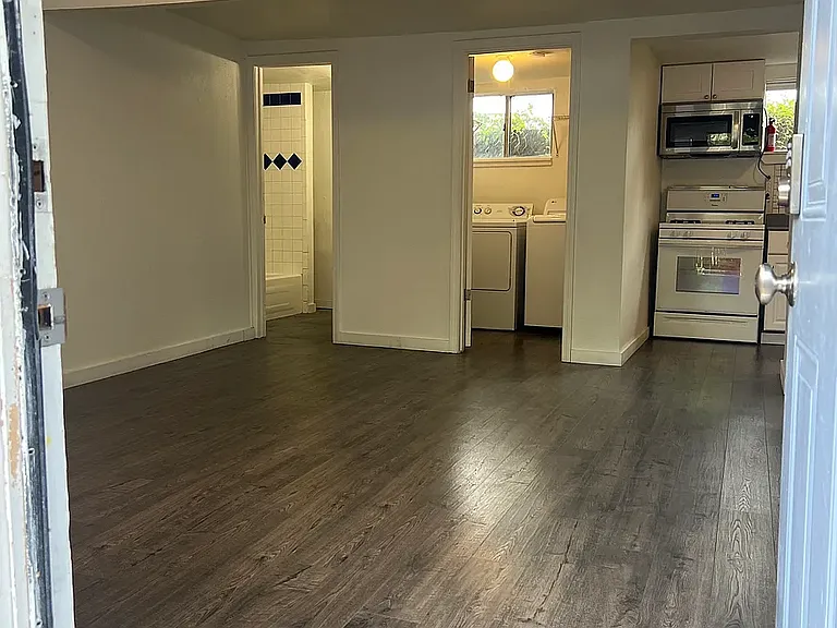 757 Baca St #5 — Photo 4