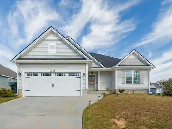 4122 Nelson Hill Pl, Hahira, GA 31632