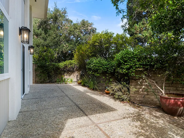 Private patio