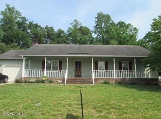 211 Lorraine Ct, Jacksonville, NC 28540