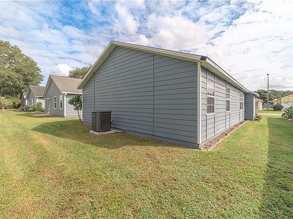 4th image of 37346 Derbyshire Dr