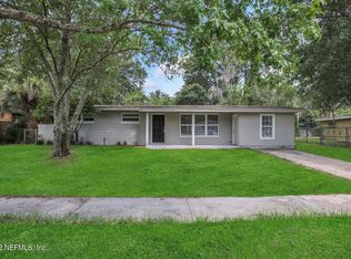 8712 Samona Dr W, Jacksonville, FL 32208