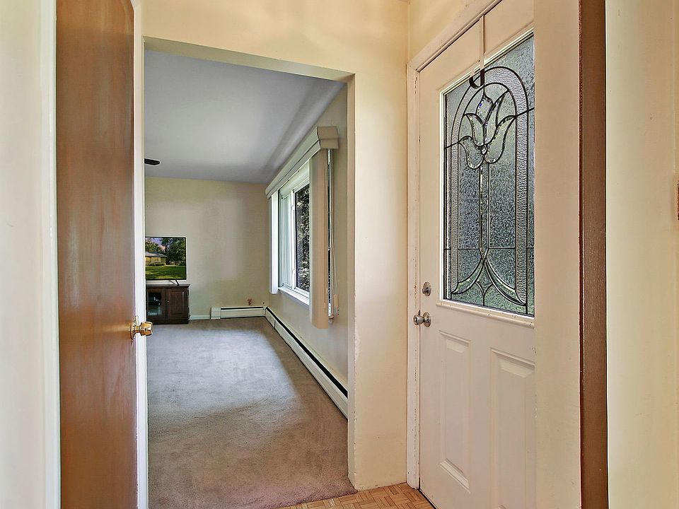 170 Hilldale Ln, Port Barrington, IL 60010 Zillow