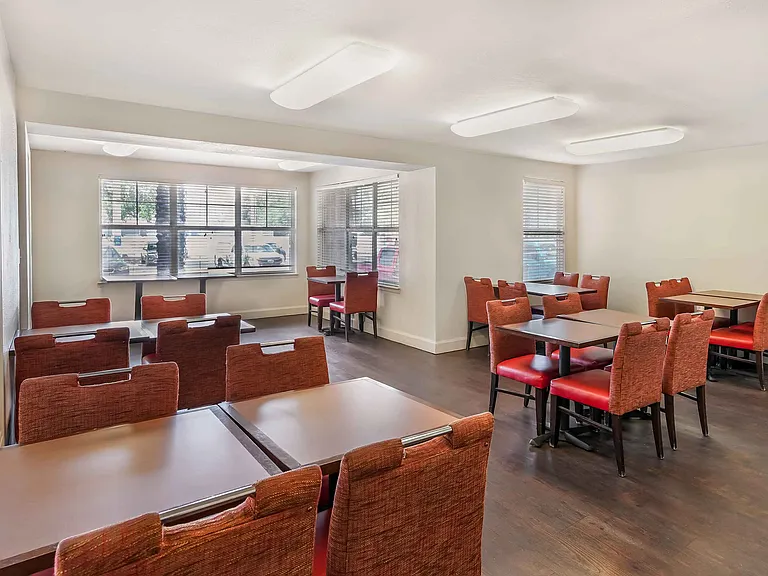 Breakfast Room