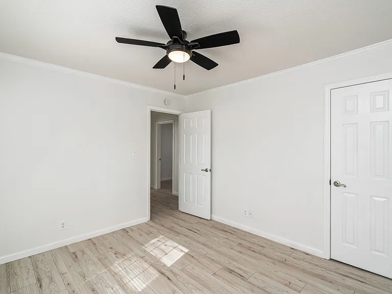 331 Sarvis Dr — Photo 31