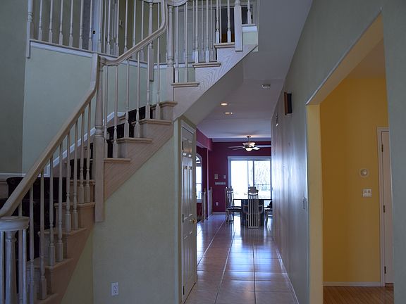 2nd image of 265 Brighton St