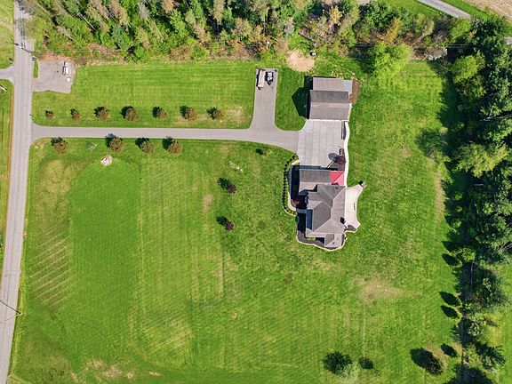 4th image of 595 Scott Ridge Rd