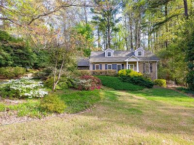 355 Knoll Woods Dr, Roswell, GA, 30075
