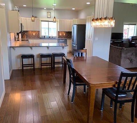 4th image of 2451 Farrier Ln