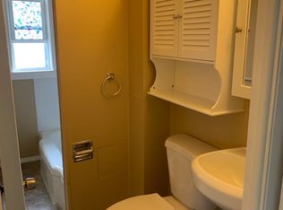 207 5th St #1F, Leominster, MA 01453