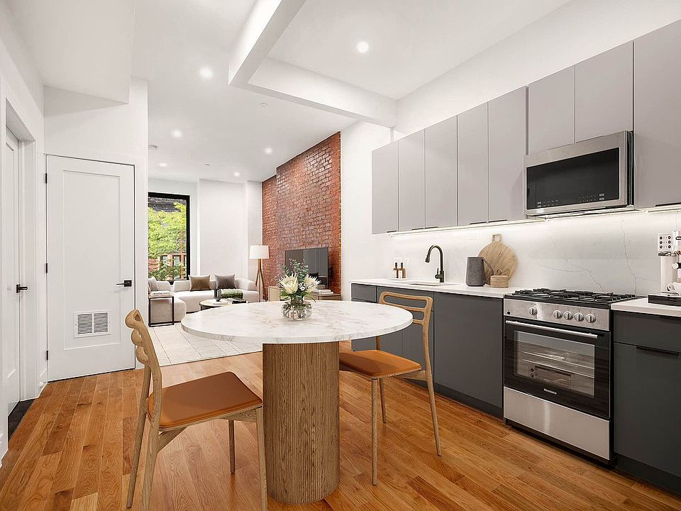 1st image of 61 W 70th St APT 2