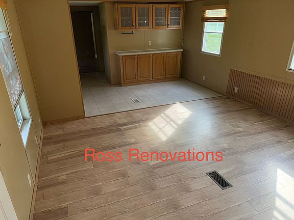2nd image of 1644 Jenkins Ln