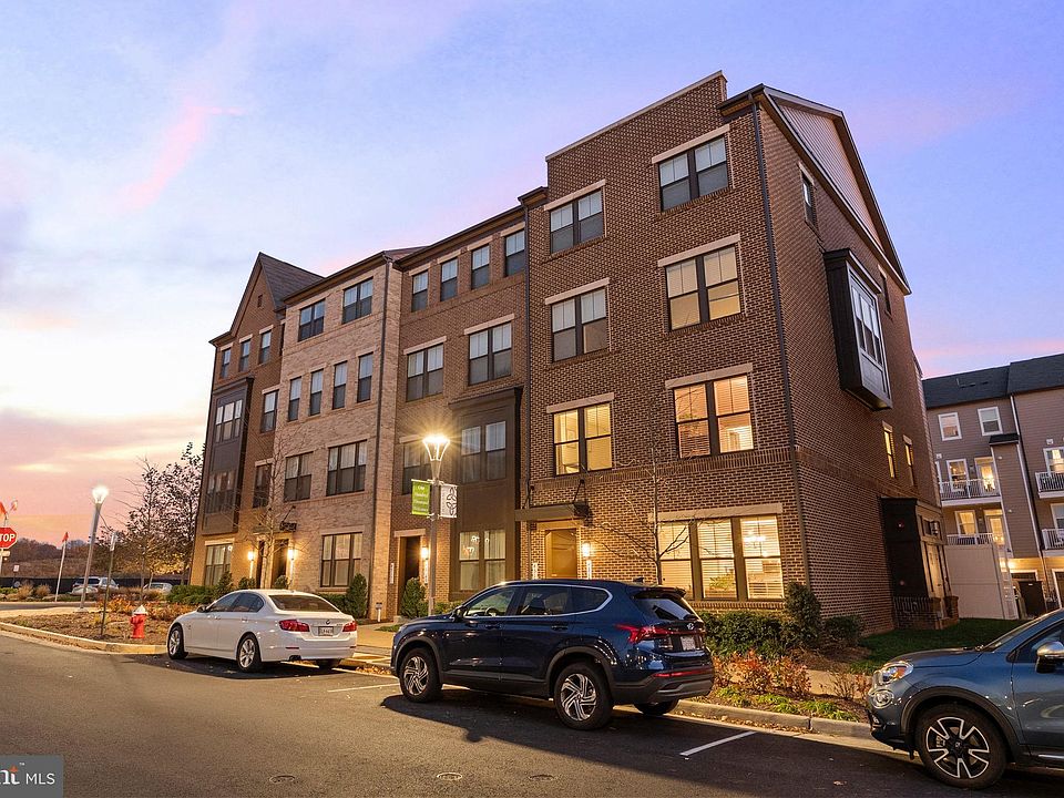 45145 Kincora Dr, Sterling, VA 20166 Zillow