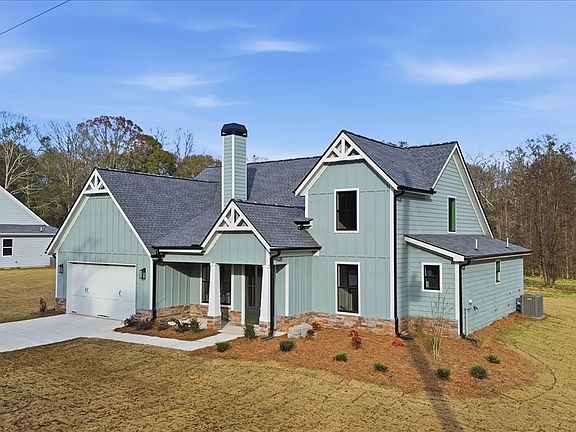 2nd image of 572 Elder Rd