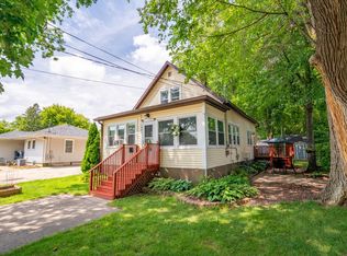 1606 Steensland Dr, Madison, WI 53704