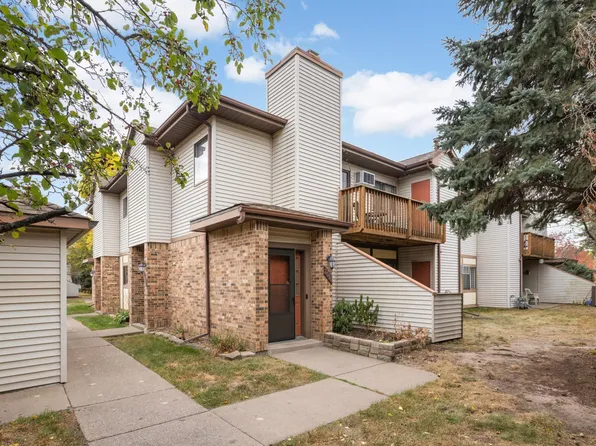 2050 Pathways Dr, Saint Paul, MN 55119