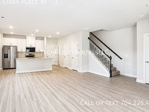 3rd image of 114 Ciara Pl #1-F