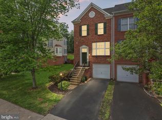 9757 Cheshire Ridge Cir, Manassas, VA 20110