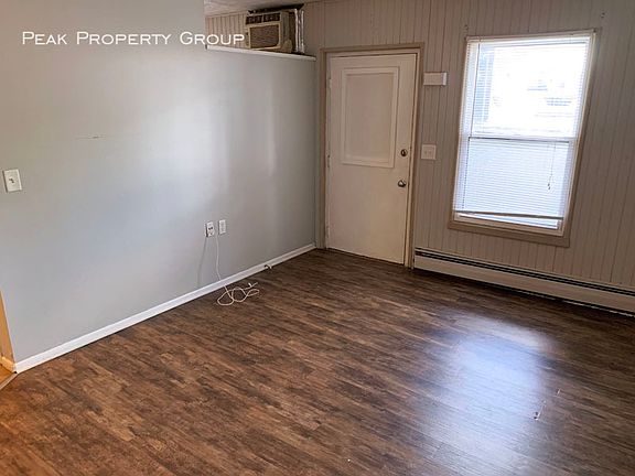 3rd image of 40 McMillen Ave APT 2B