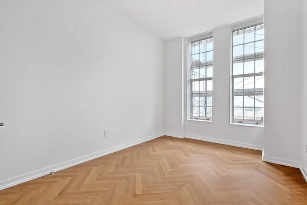Rented by Compass | media 16