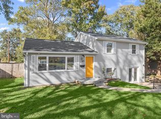 4 Ridgely Rd, Glen Burnie, MD 21061