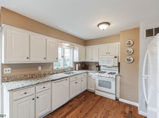 416 Joralemon St #B-2, Belleville, NJ 07109