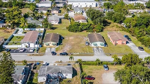 1st image of 5649 SW 27th St