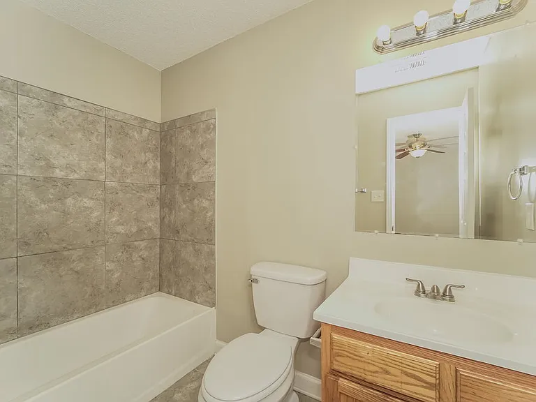 203 Kingville Dr — Photo 12