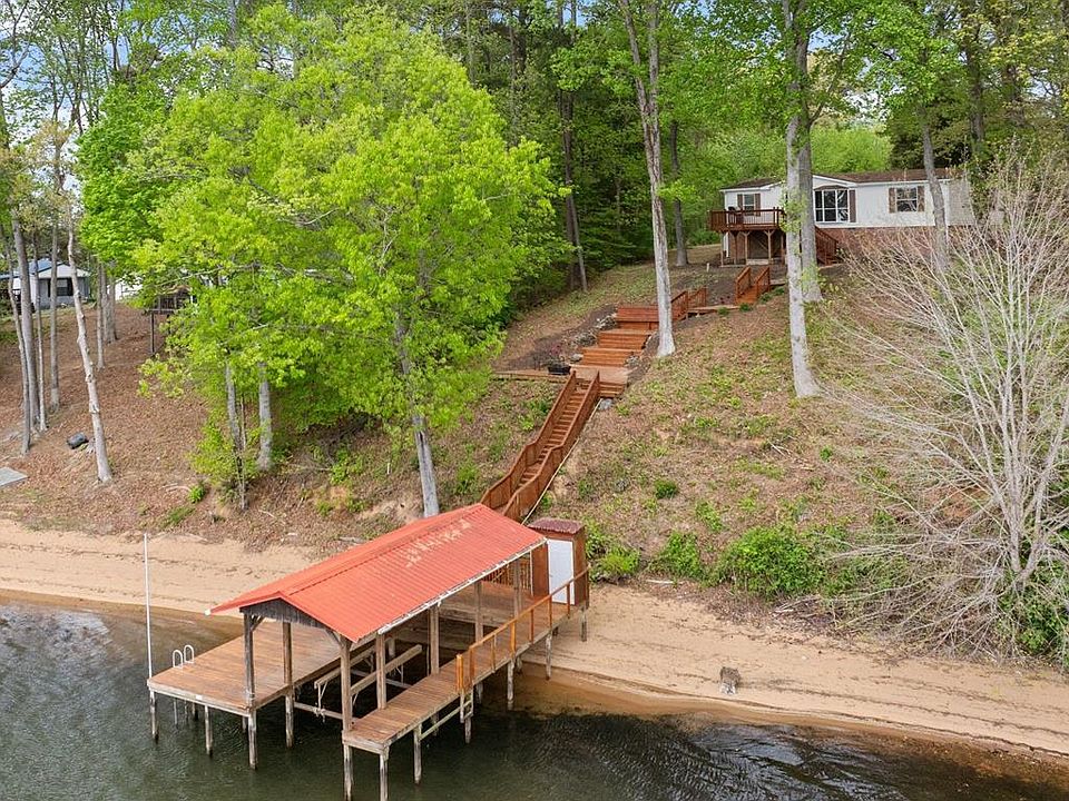 1st image of 107 Lovette Ln