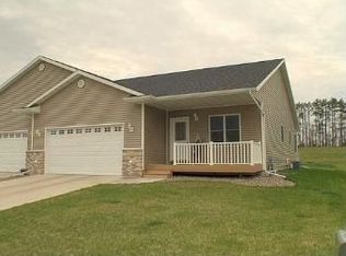 1317 Harvest Cir, Holmen, WI 54636