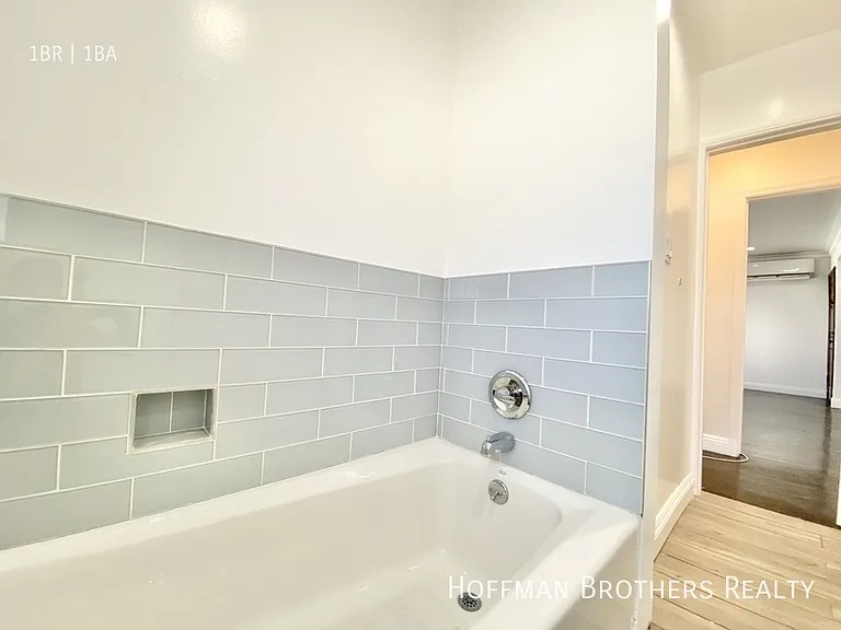 1830 S Cloverdale Ave #4 — Photo 12