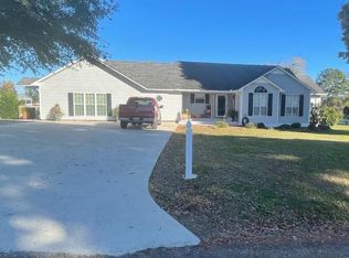 472 Lovers Lane Rd, Holly Pond, AL 35083