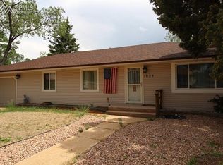 1825 Pejn Ave, Colorado Springs, CO 80904