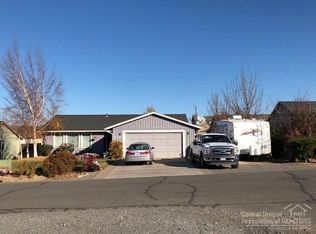 325 Metolius St, Culver, OR 97734
