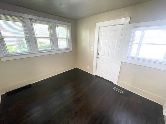 2nd image of 127 S Arlington Ave