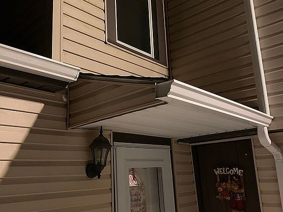 2nd image of 804 Cowan Ave
