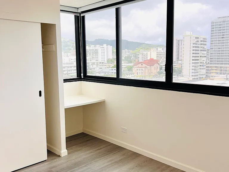 1571 Piikoi St #702 — Photo 15
