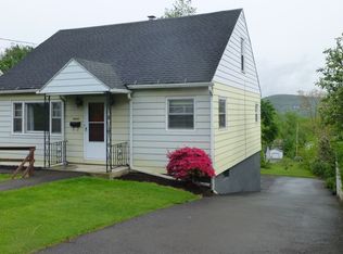 3642 Rath Ave, Endwell, NY 13760
